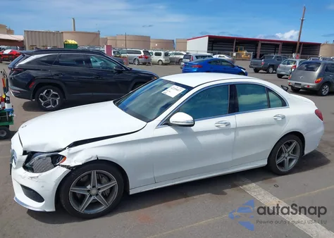2015 Mercedes-Benz C 300 Luxury/Sport from USA, damaged, VIN 55SWF4JBXFU058805